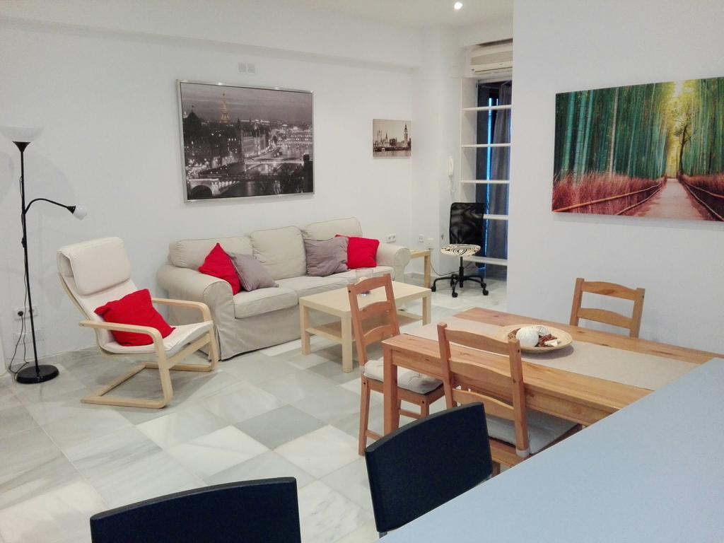 Céntrico Con Patio Privado * Séville